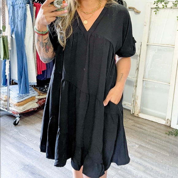 The House Of Gentry Dresses & Skirts - Black Babydoll Dress